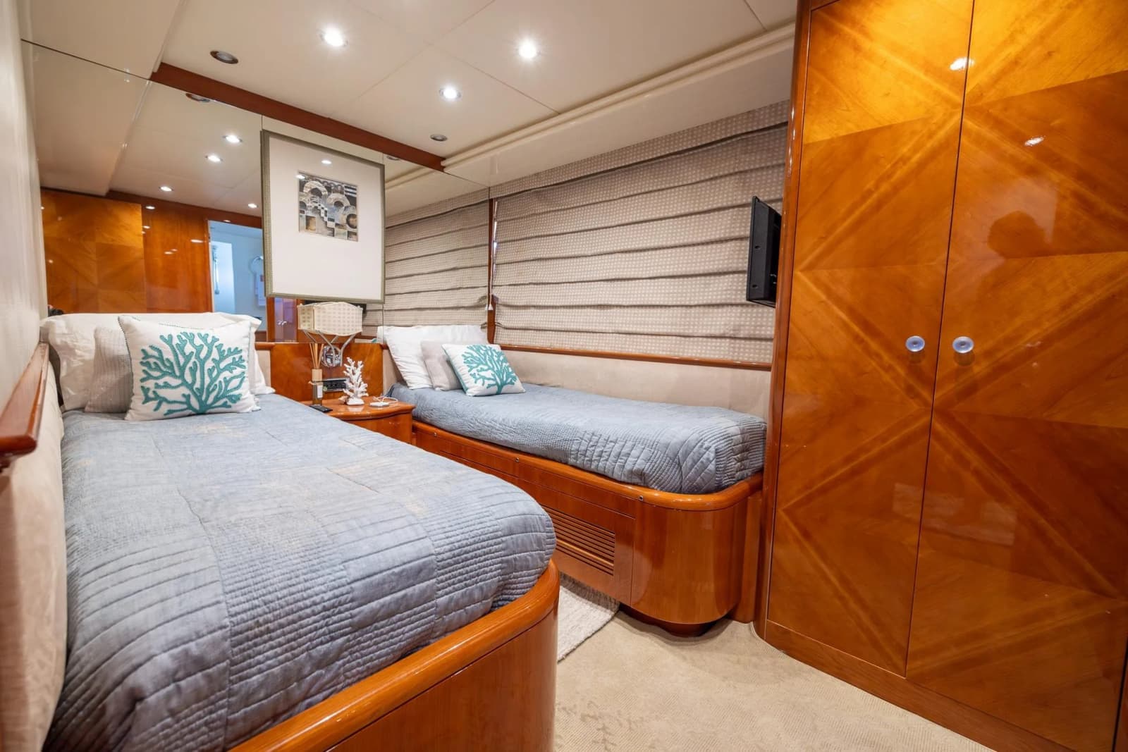 1999 Azimut 100 Jumbo - Photo 44