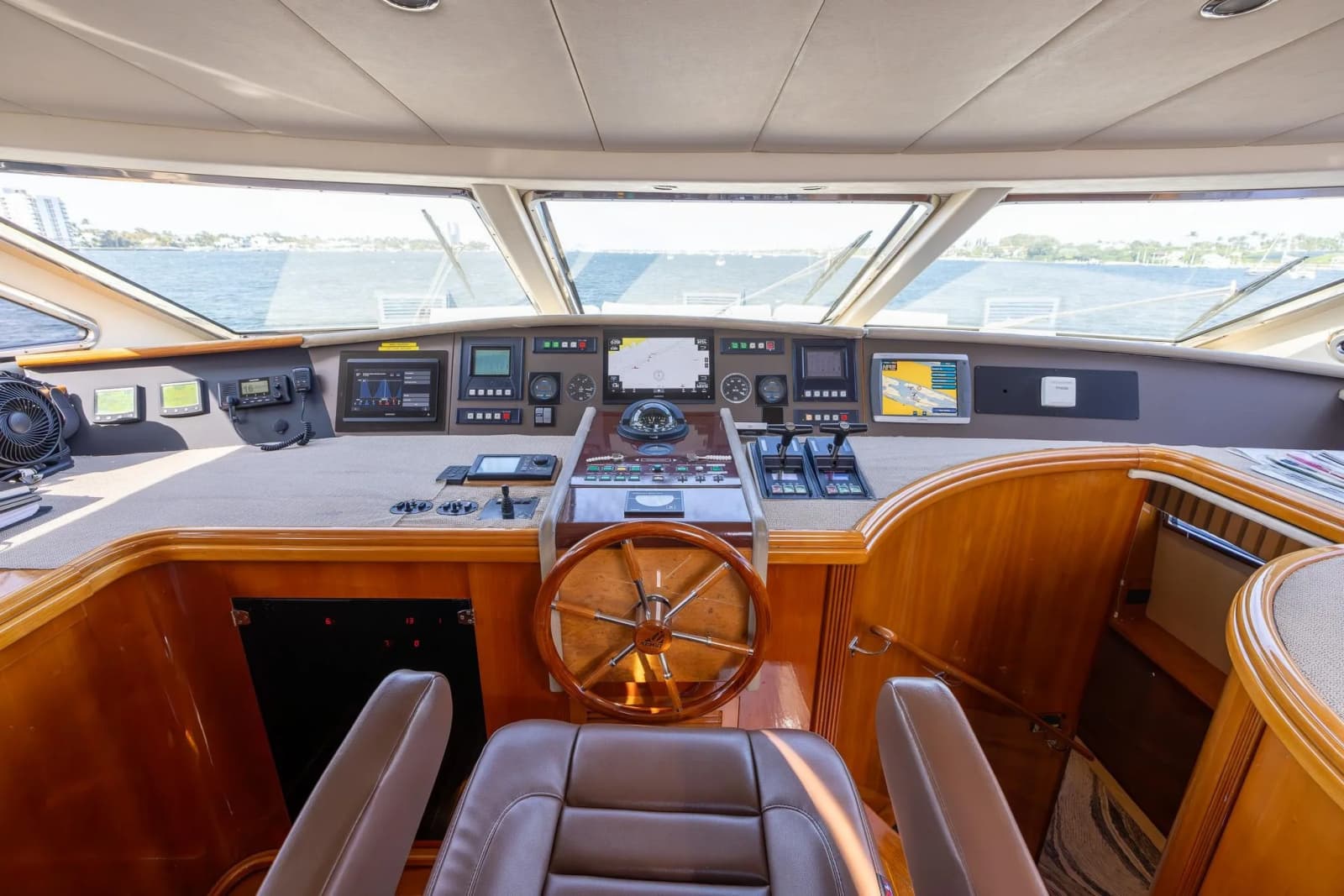 1999 Azimut 100 Jumbo - Photo 25