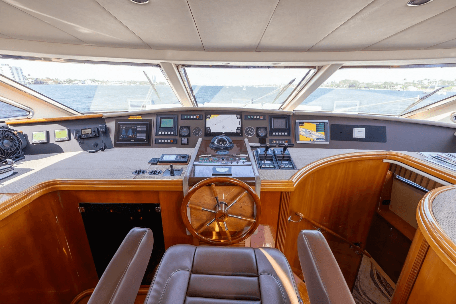 1999 Azimut 100 Jumbo - Photo 25