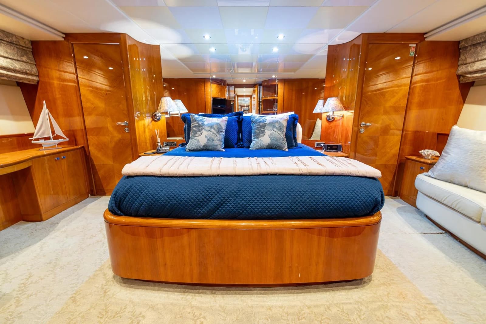 1999 Azimut 100 Jumbo - Photo 28