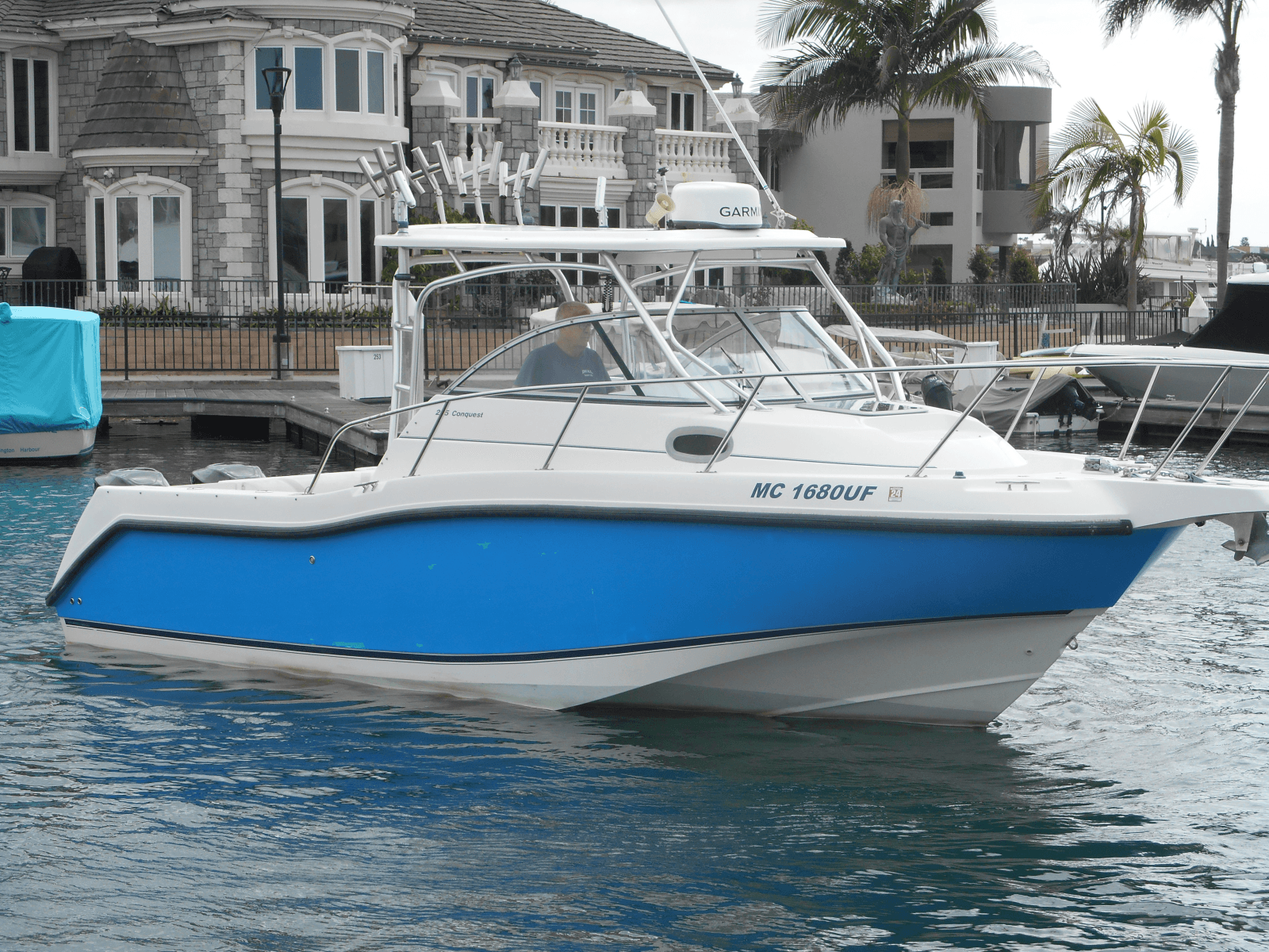 2004 Boston Whaler 255 Conquest - Photo 1