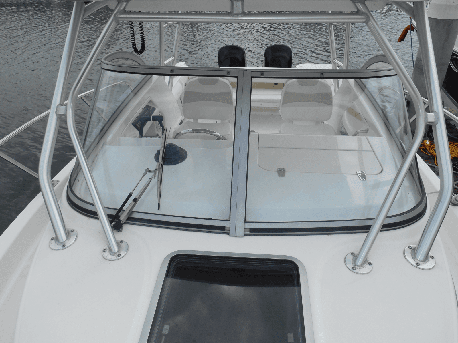 2004 Boston Whaler 255 Conquest - Photo 16
