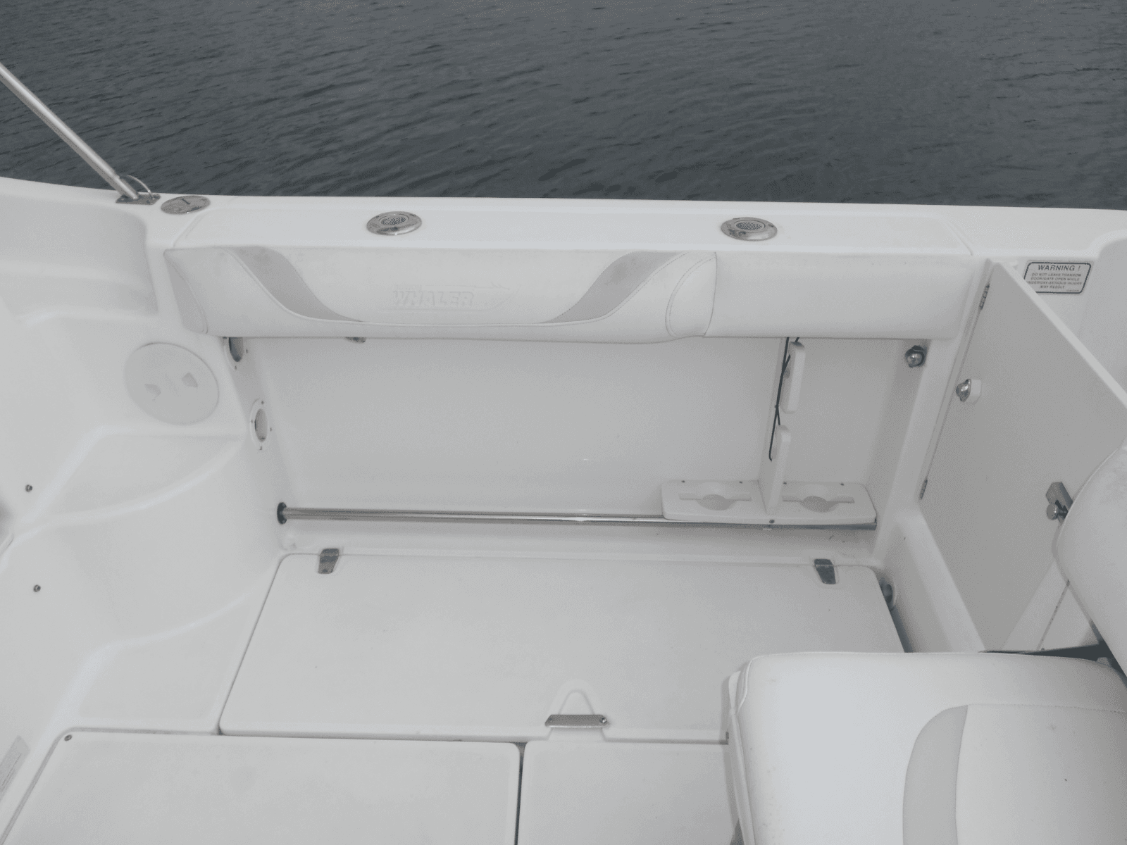 2004 Boston Whaler 255 Conquest - Photo 7