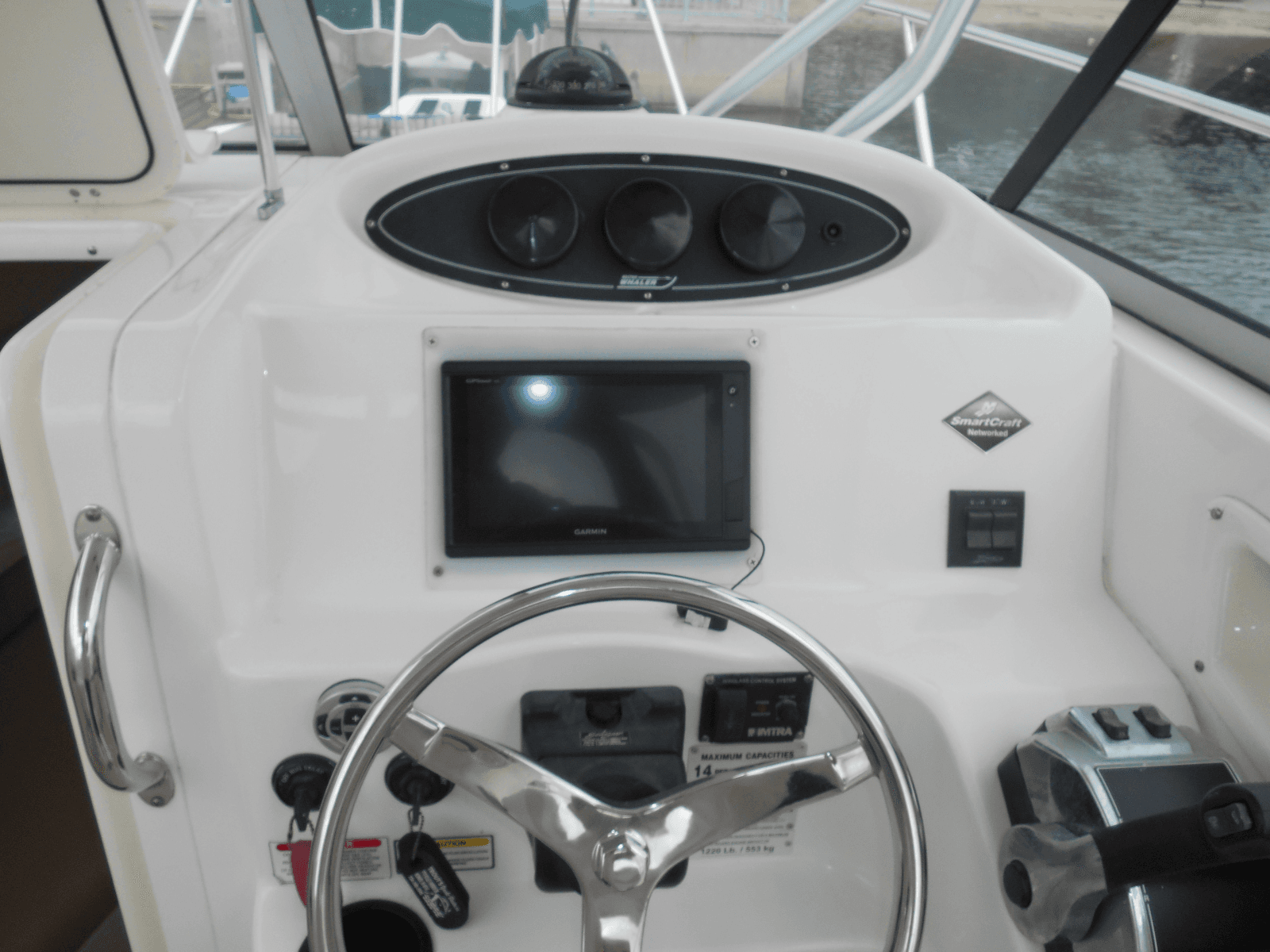 2004 Boston Whaler 255 Conquest - Photo 13