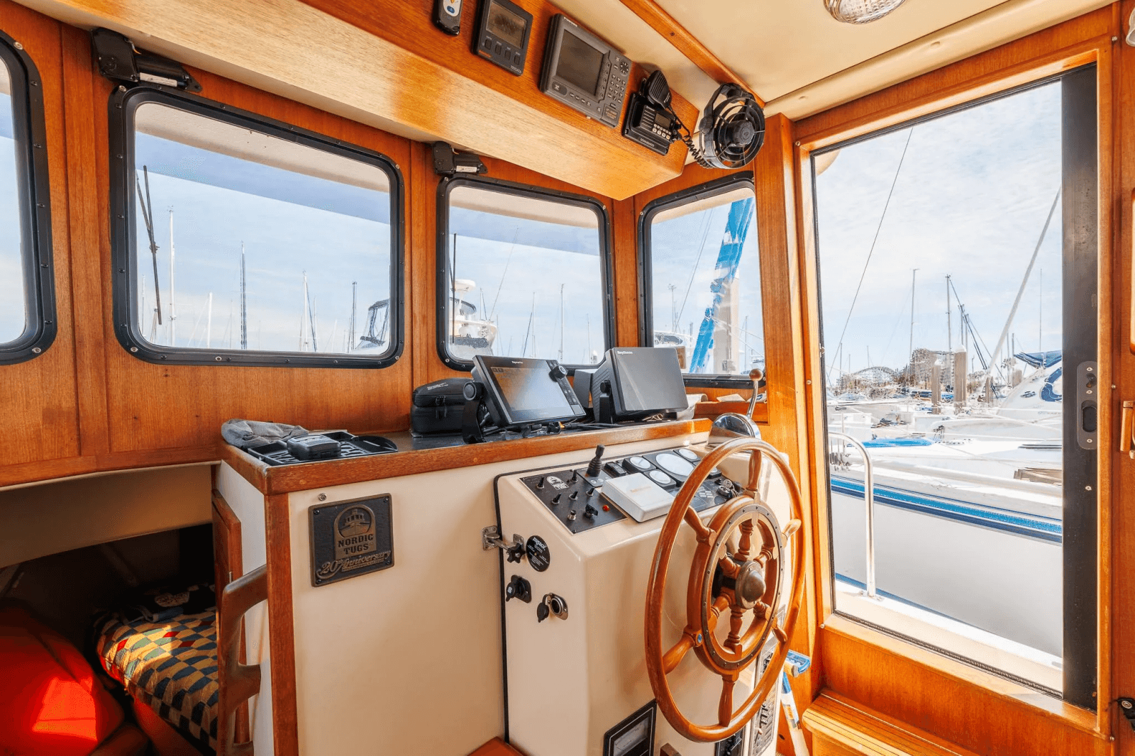 2000 Nordic Tugs 32 - Photo 30