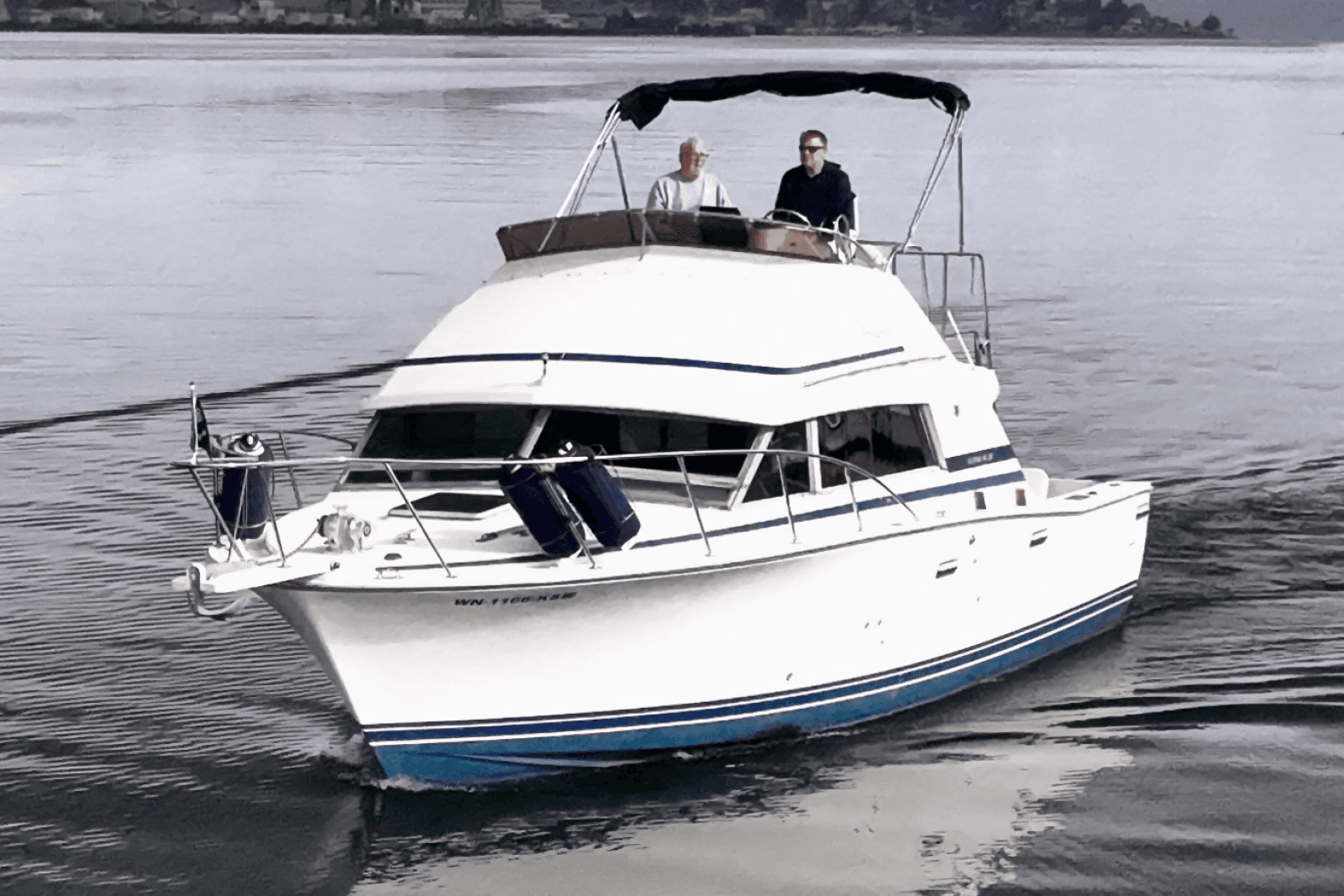 1986 Bertram 33 Sport Fisherman - Photo 2