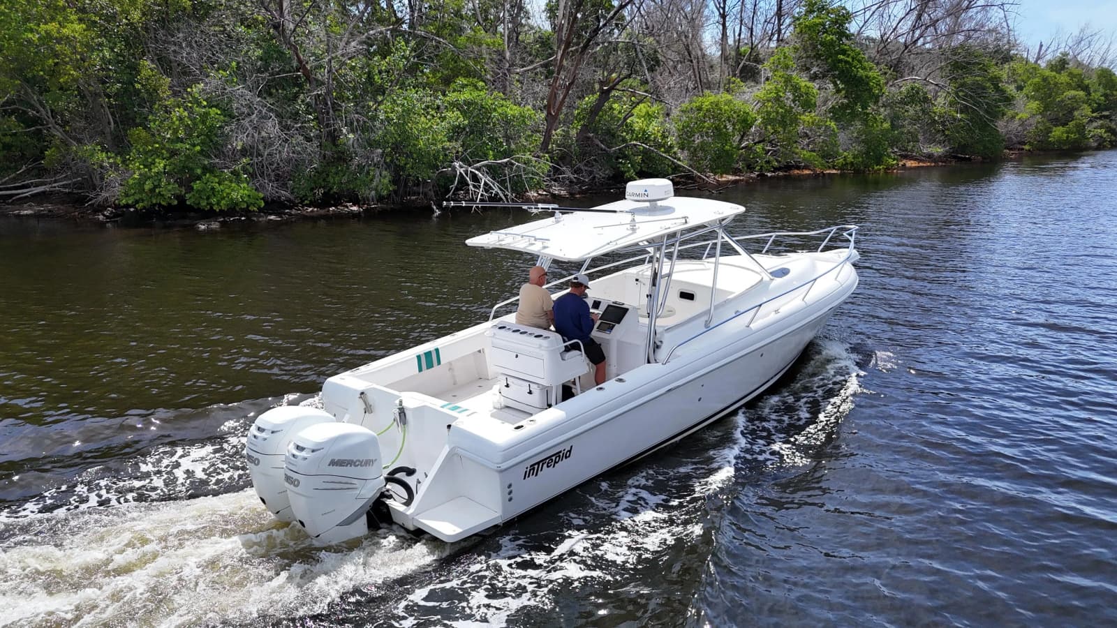2004 Intrepid 348 WA - Photo 2