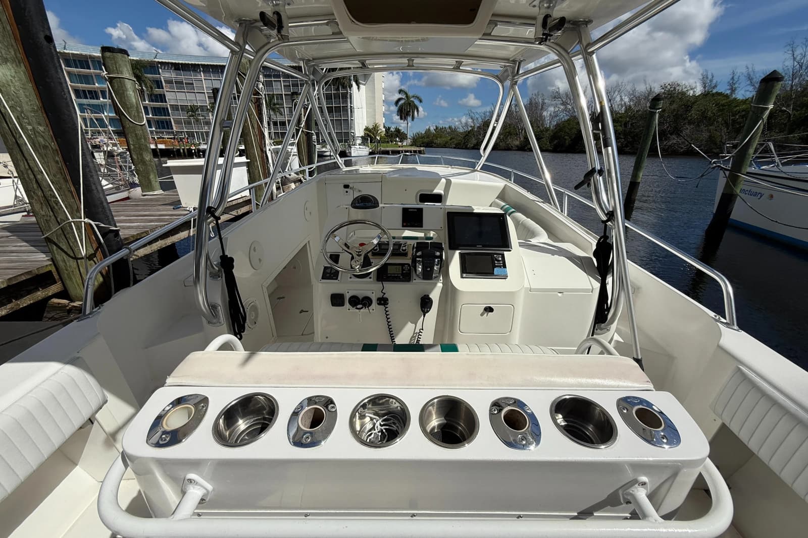 2004 Intrepid 348 WA - Photo 15