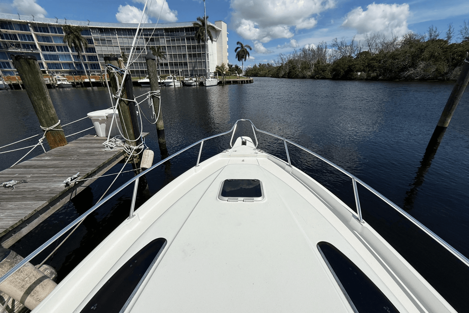 2004 Intrepid 348 WA - Photo 9