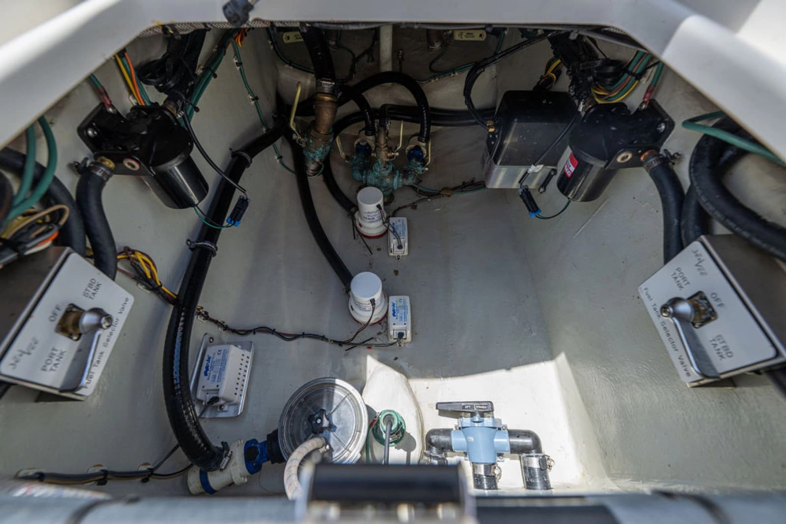 2022 SeaVee 340B - Photo 38