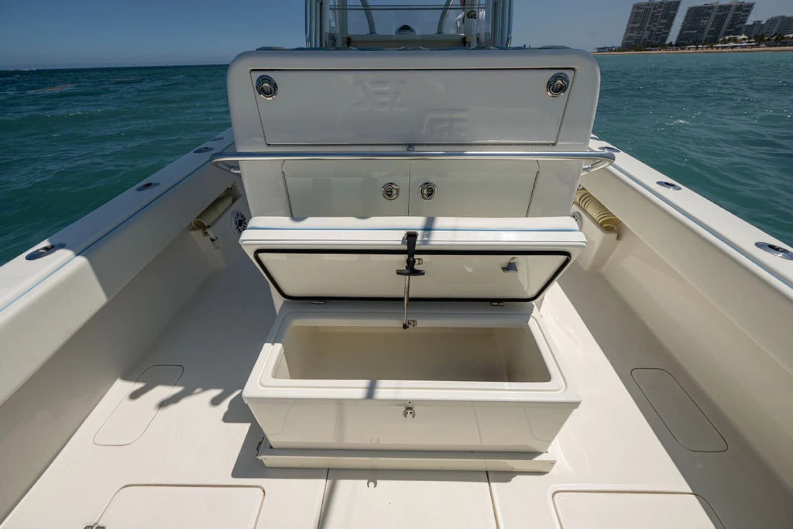 2022 SeaVee 340B - Photo 14