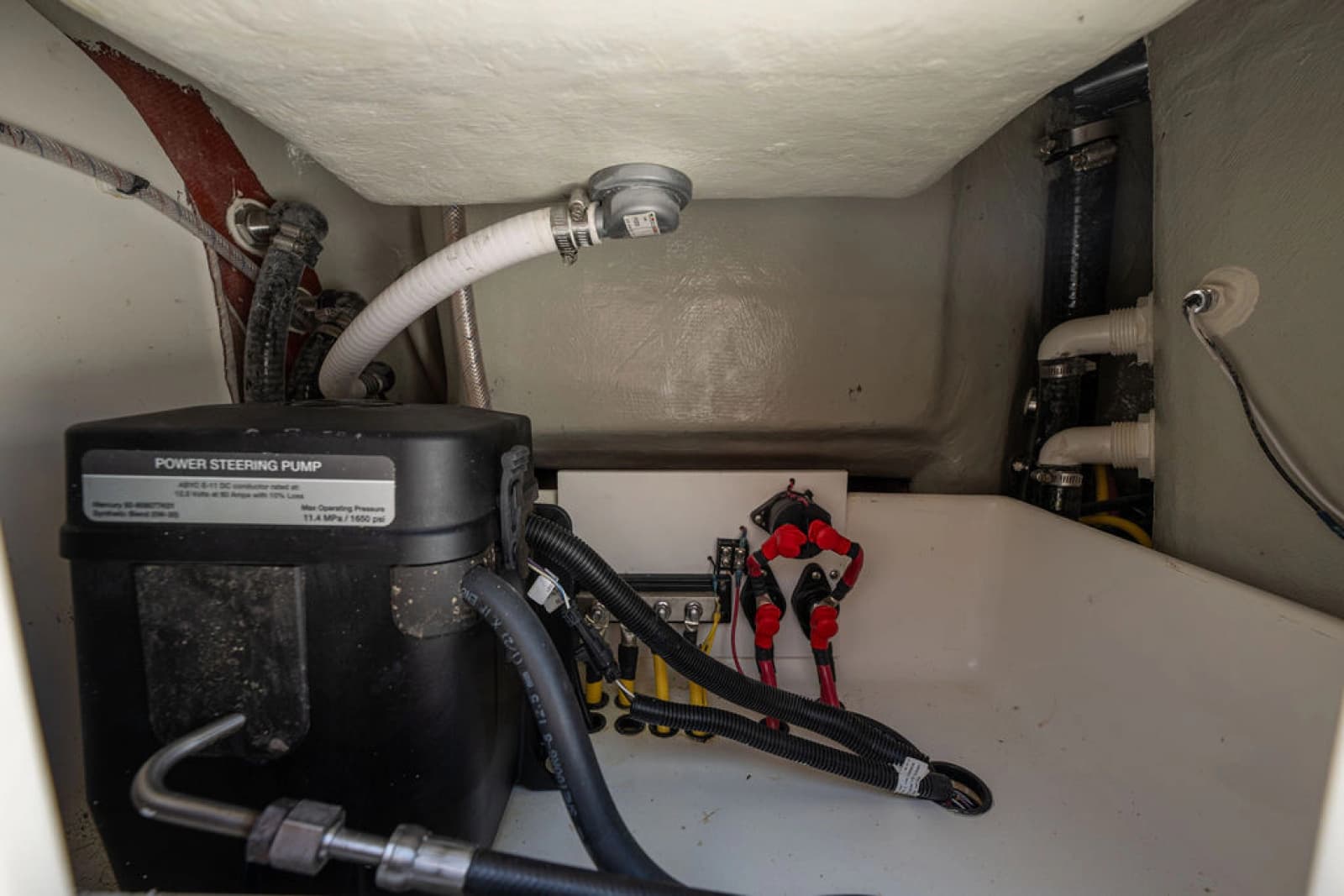 2022 SeaVee 340B - Photo 36