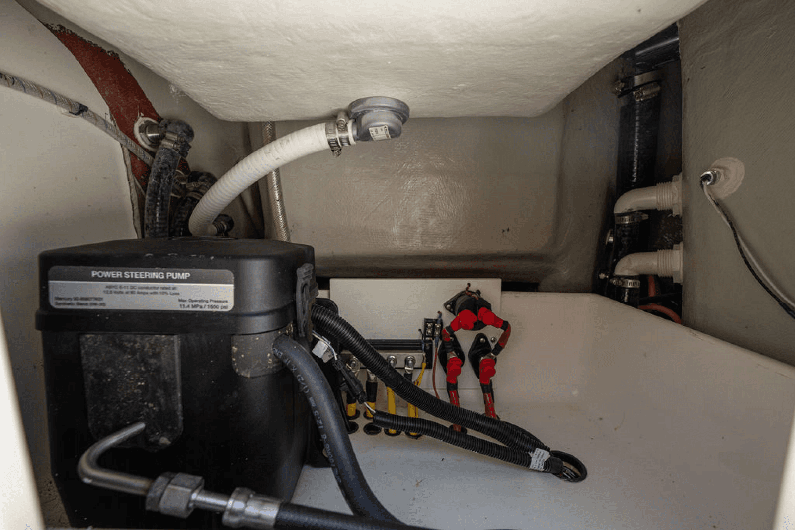 2022 SeaVee 340B - Photo 36