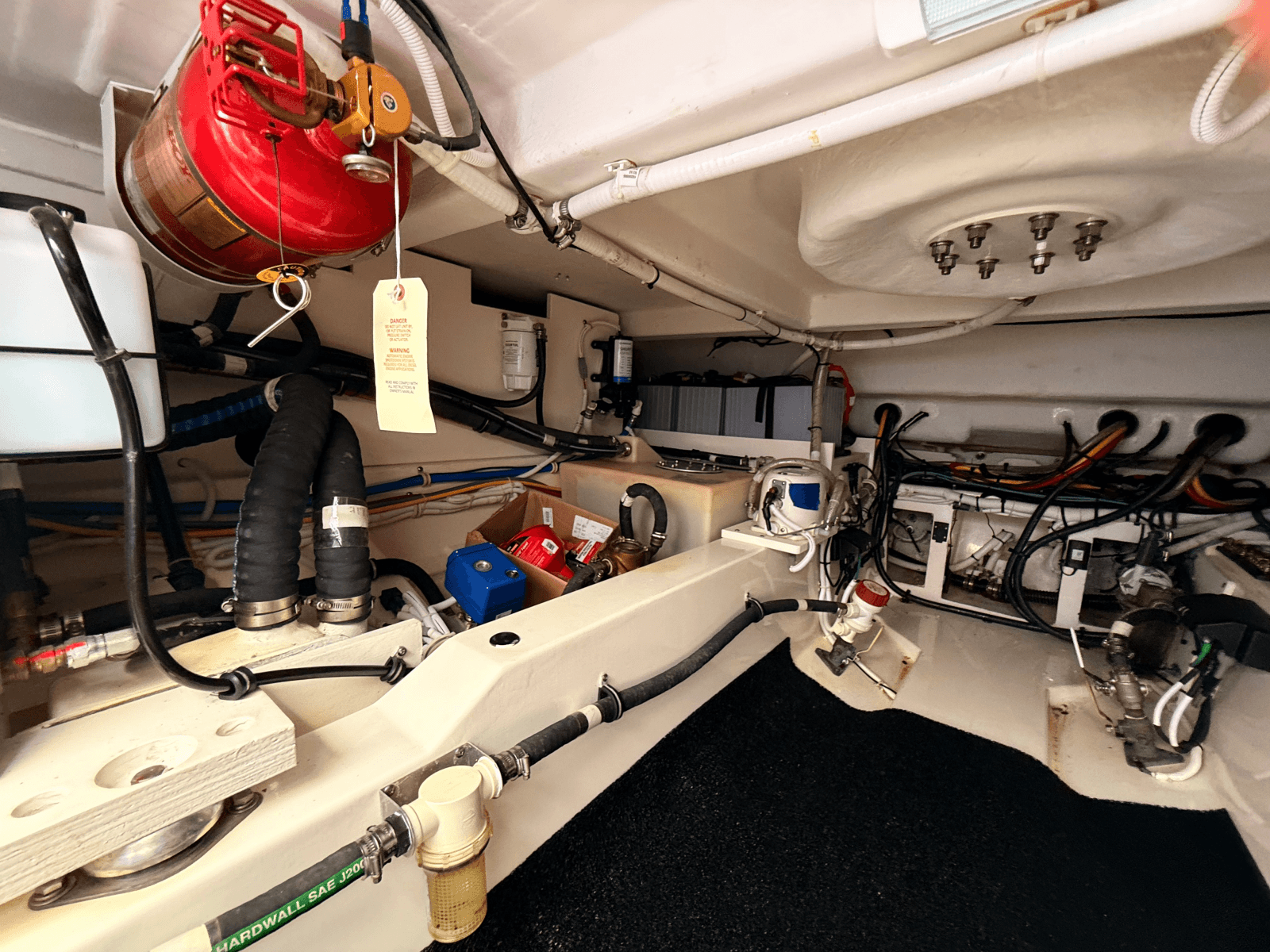 2023 Tiara Yachts 38 LS - Photo 43