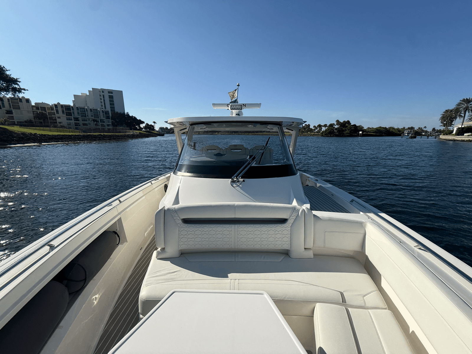2023 Tiara Yachts 38 LS - Photo 29