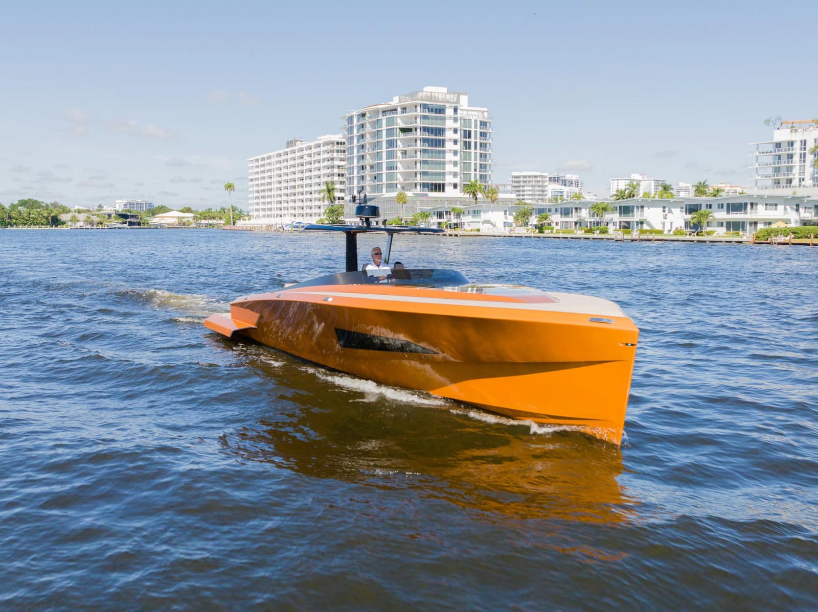 2022 SAY Carbon Yachts 42 Open - Photo 3