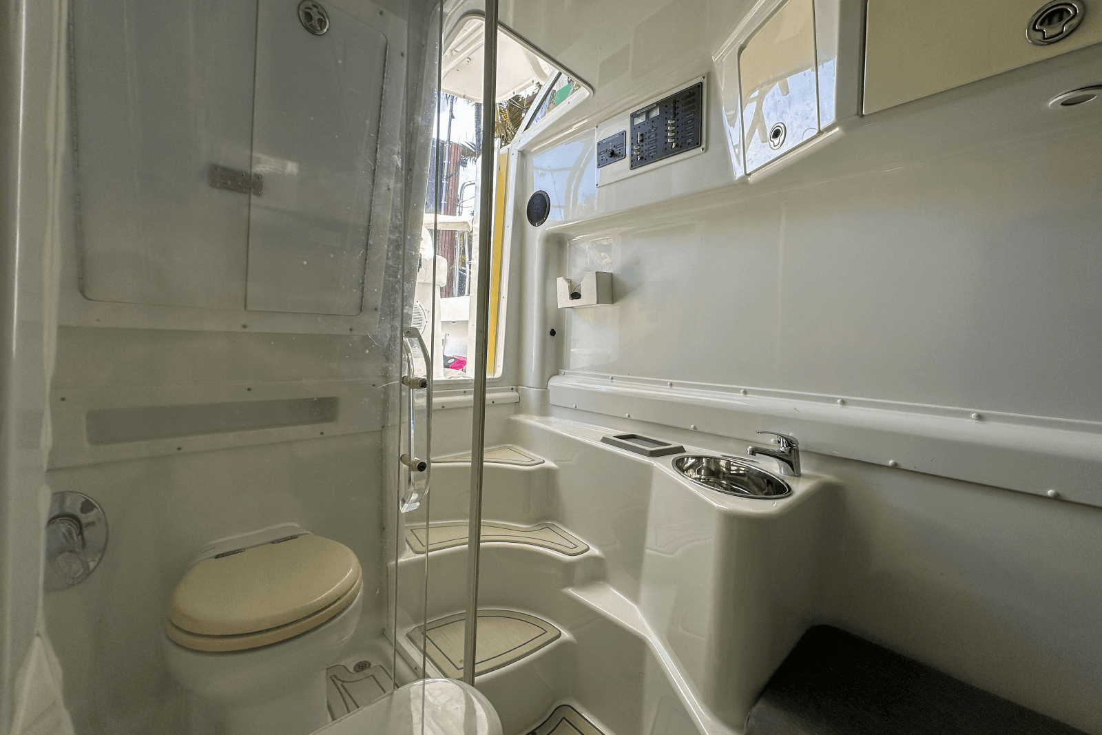 2008 Yellowfin 42 Offshore - Photo 28