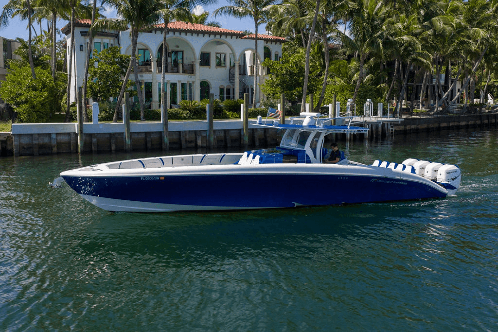 2019 Midnight Express 43 - Photo 32