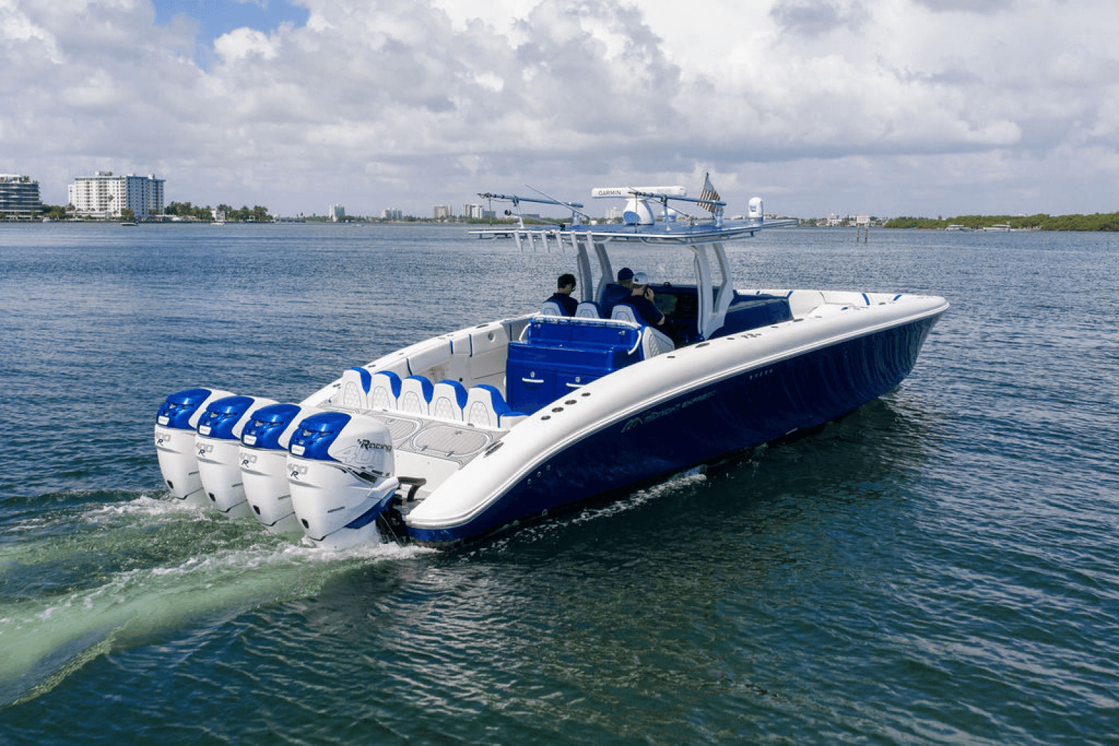 2019 Midnight Express 43 - Photo 4