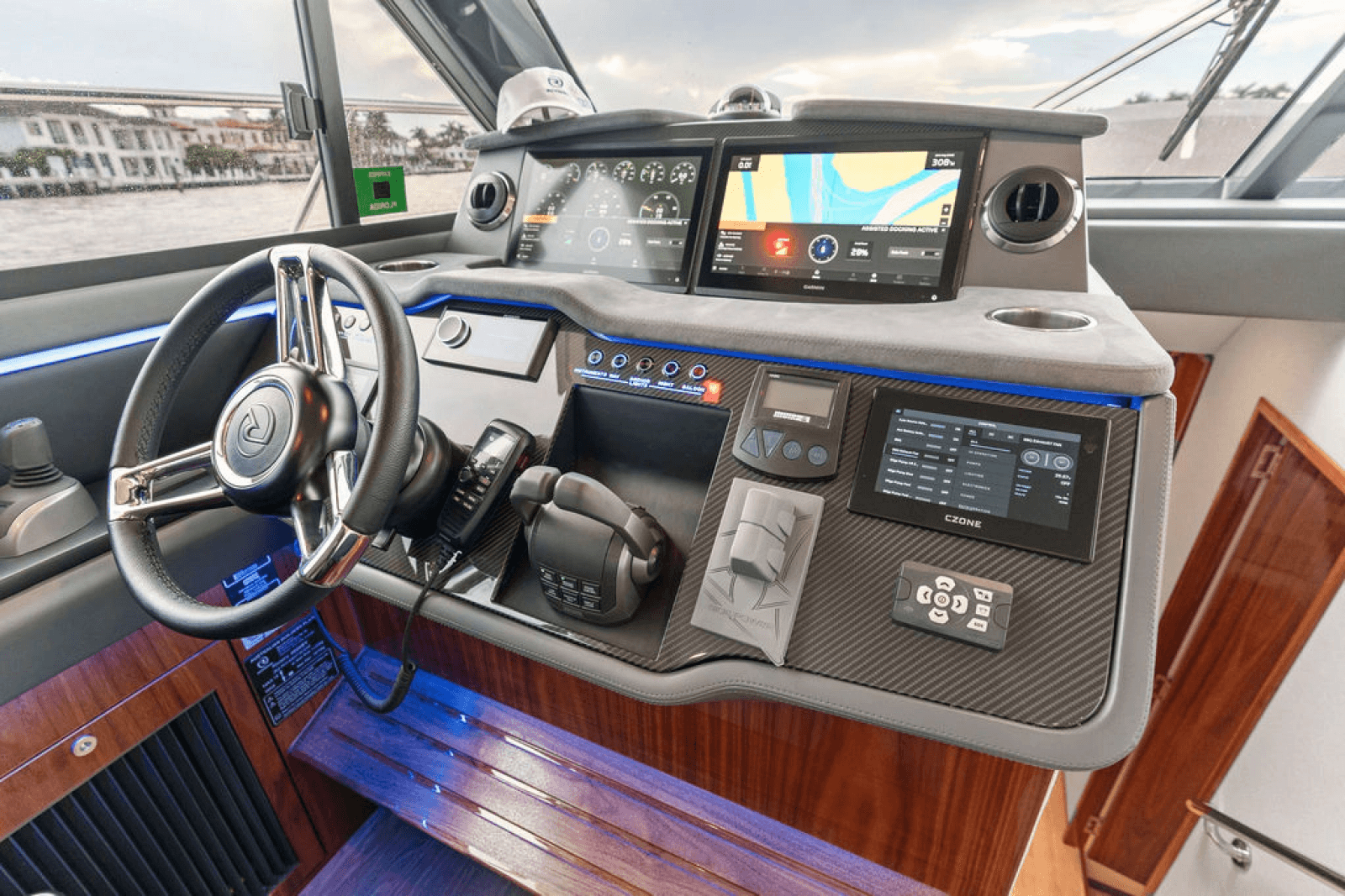 2026 Riviera 4600 Sport Yacht Platinum Edition - Photo 27