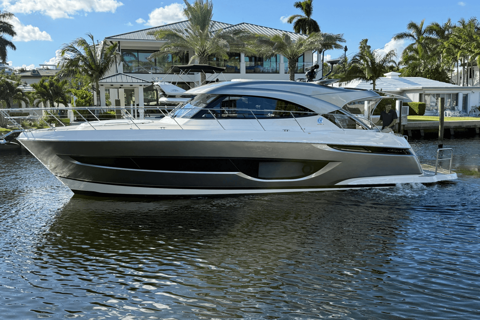 2026 Riviera 4600 Sport Yacht Platinum Edition - Photo 1