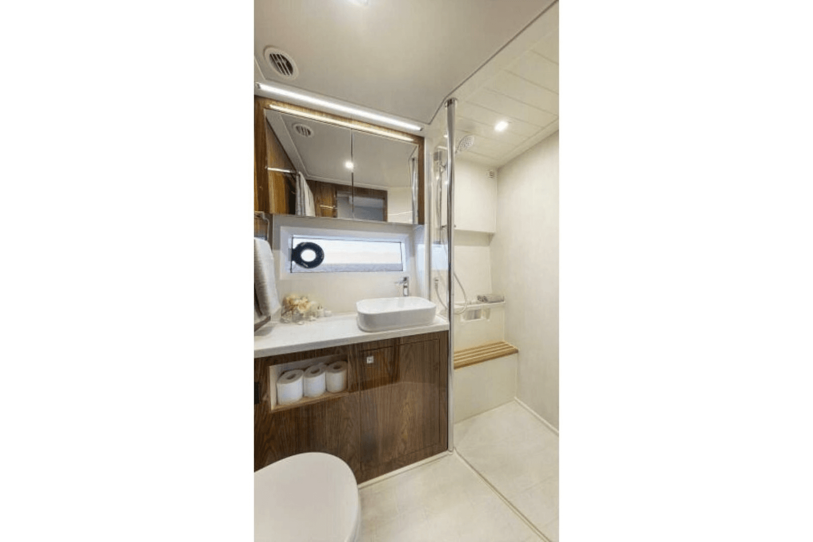 2026 Riviera 4600 Sport Yacht Platinum Edition - Photo 20