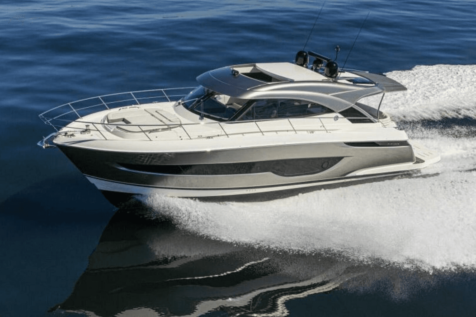 2026 Riviera 4600 Sport Yacht Platinum Edition - Photo 8