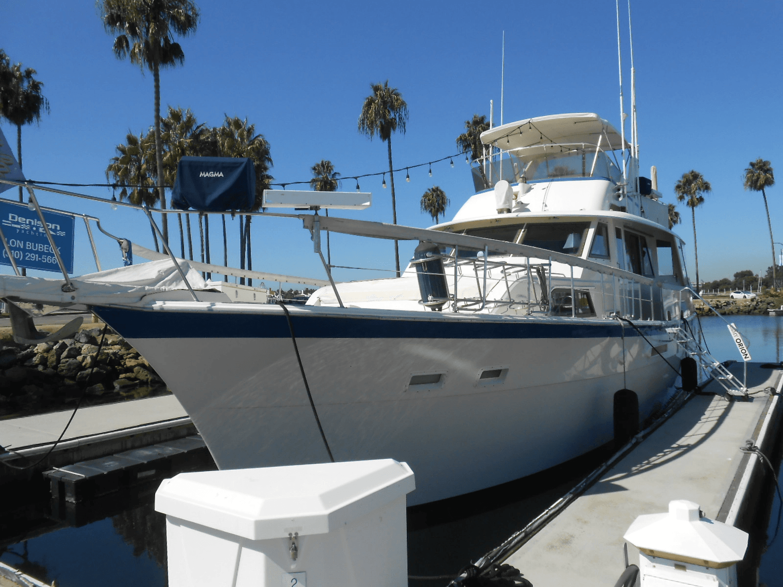 1985 Hatteras 53 Motor Yacht - Photo 2