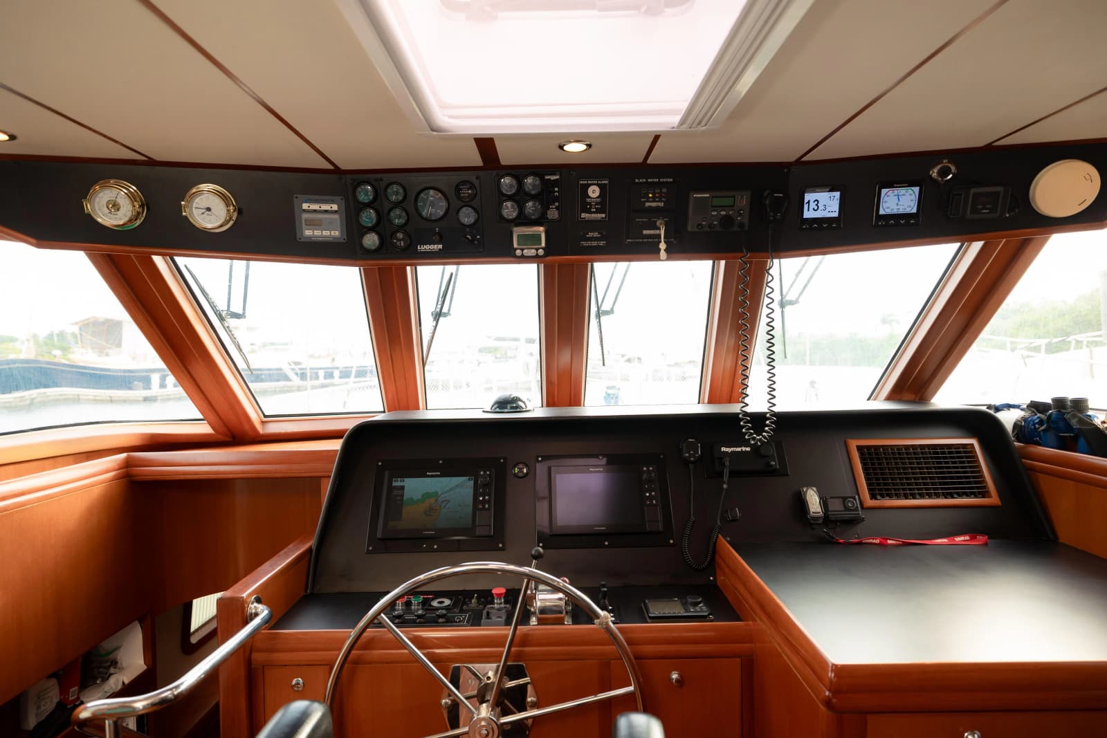 2009 Nordhavn 56 Motorsailer - Photo 23