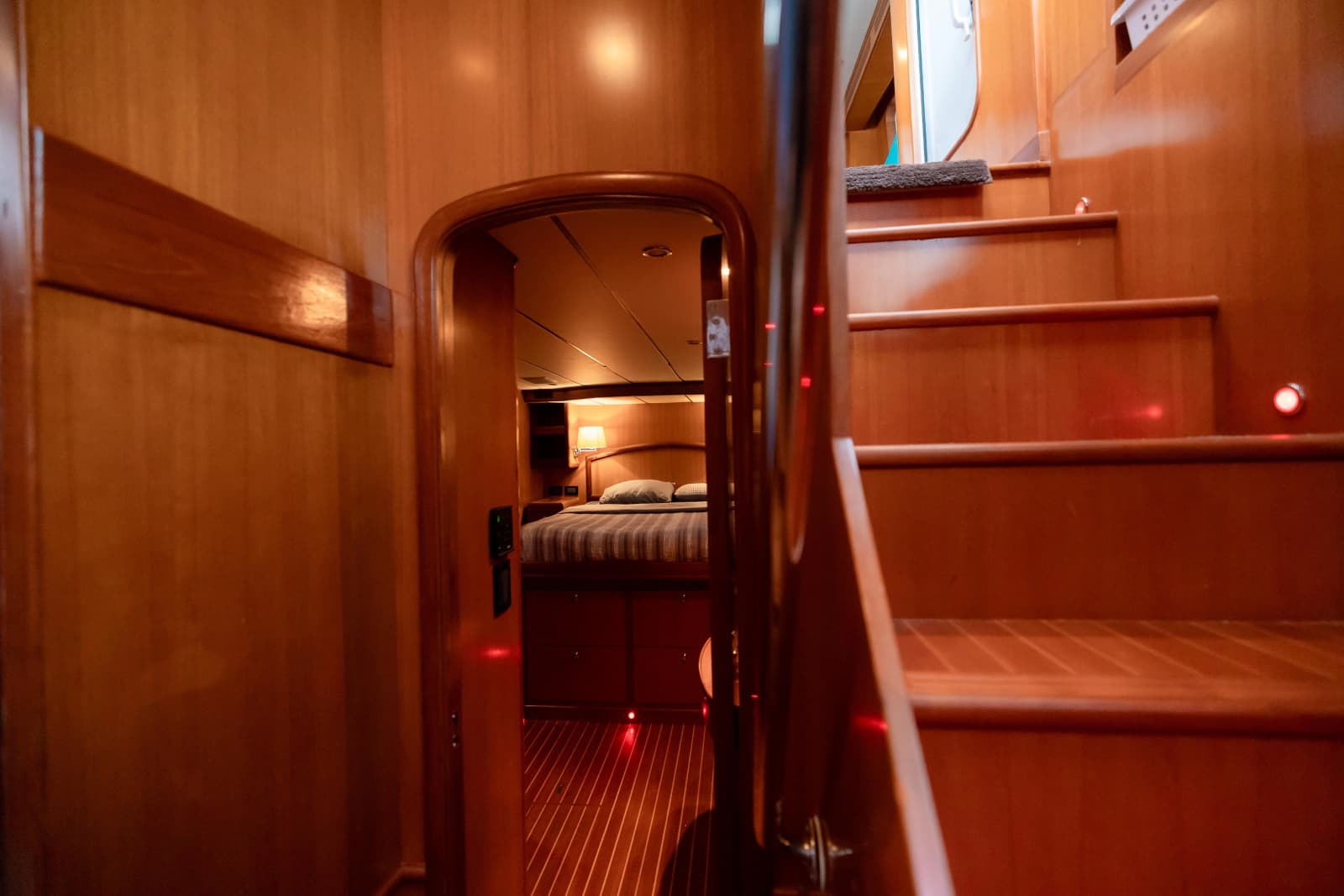 2009 Nordhavn 56 Motorsailer - Photo 25