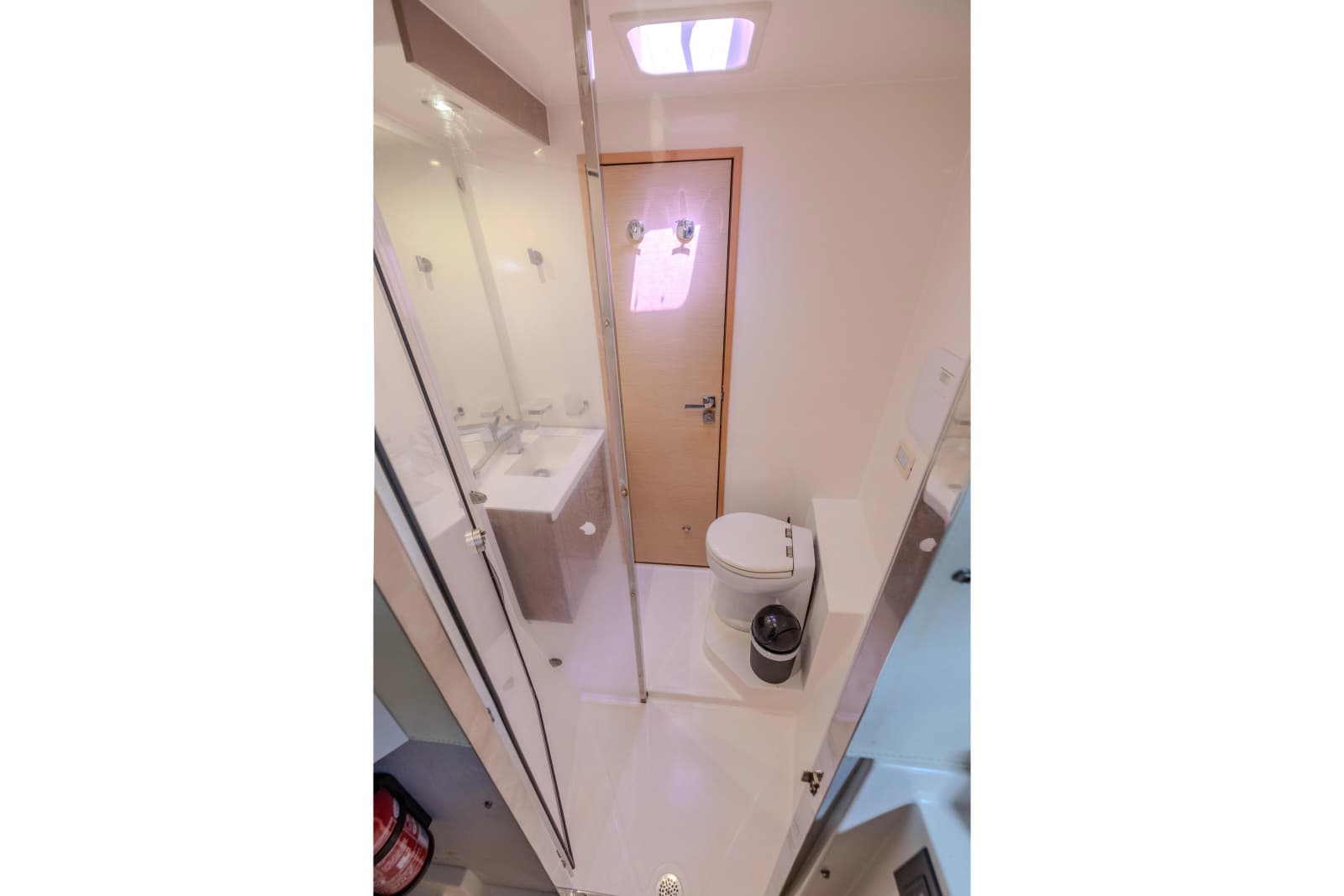 2017 Fountaine Pajot Ipanema 58 - Photo 38