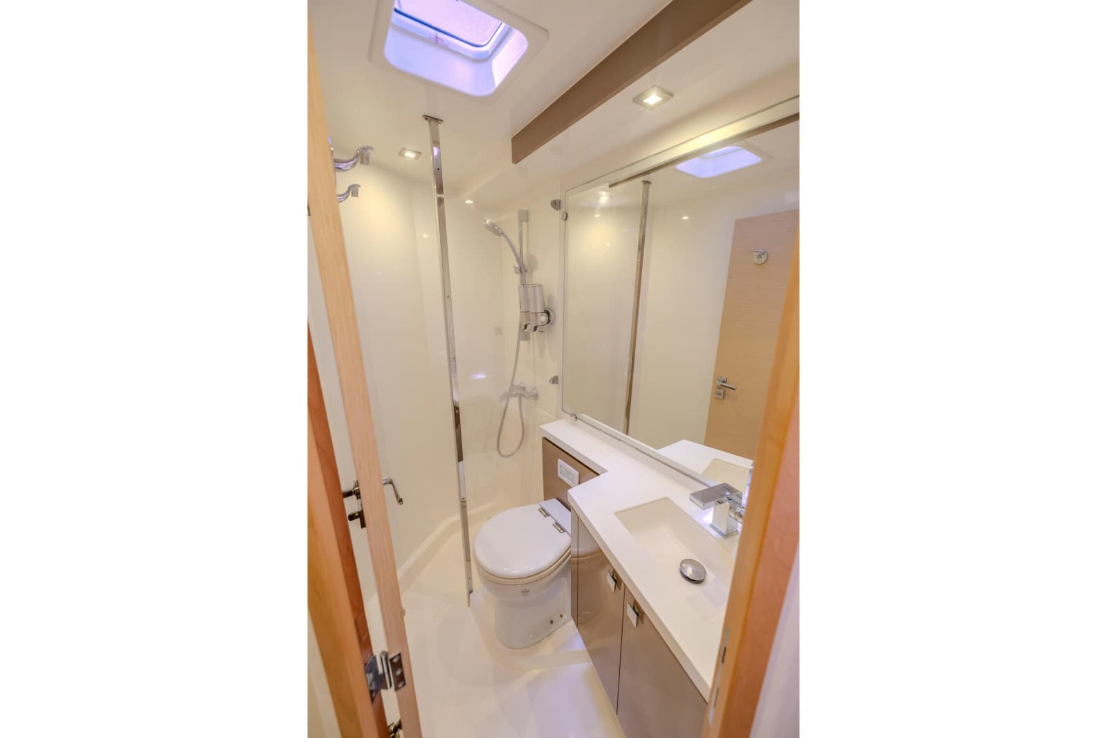 2017 Fountaine Pajot Ipanema 58 - Photo 39