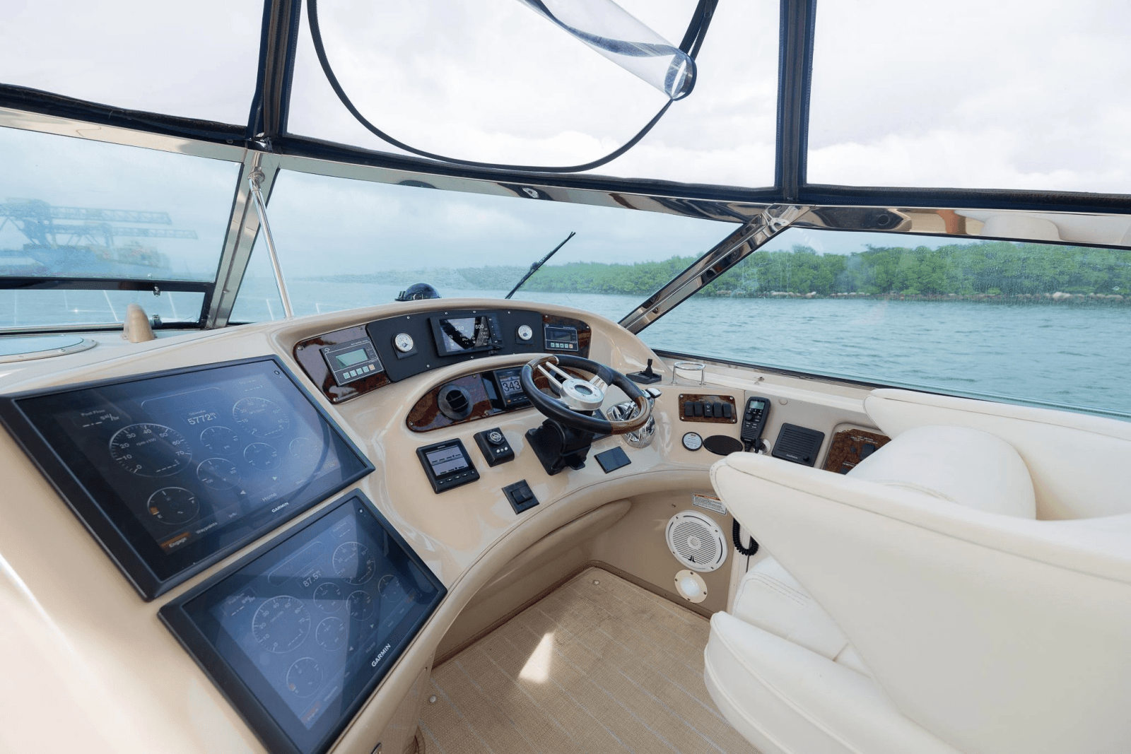 2005 Sea Ray 600 Sun Sport - Photo 18