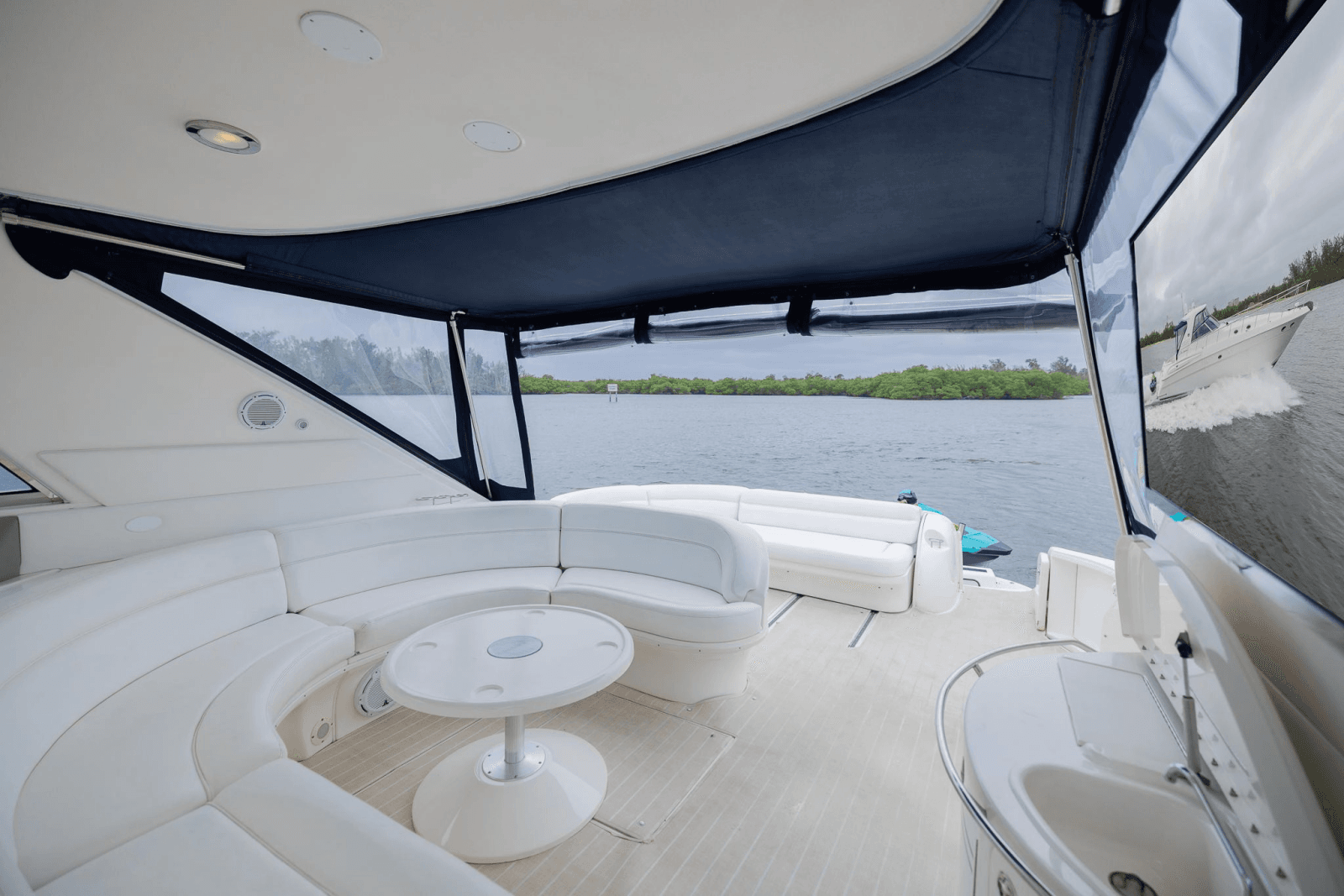 2005 Sea Ray 600 Sun Sport - Photo 23