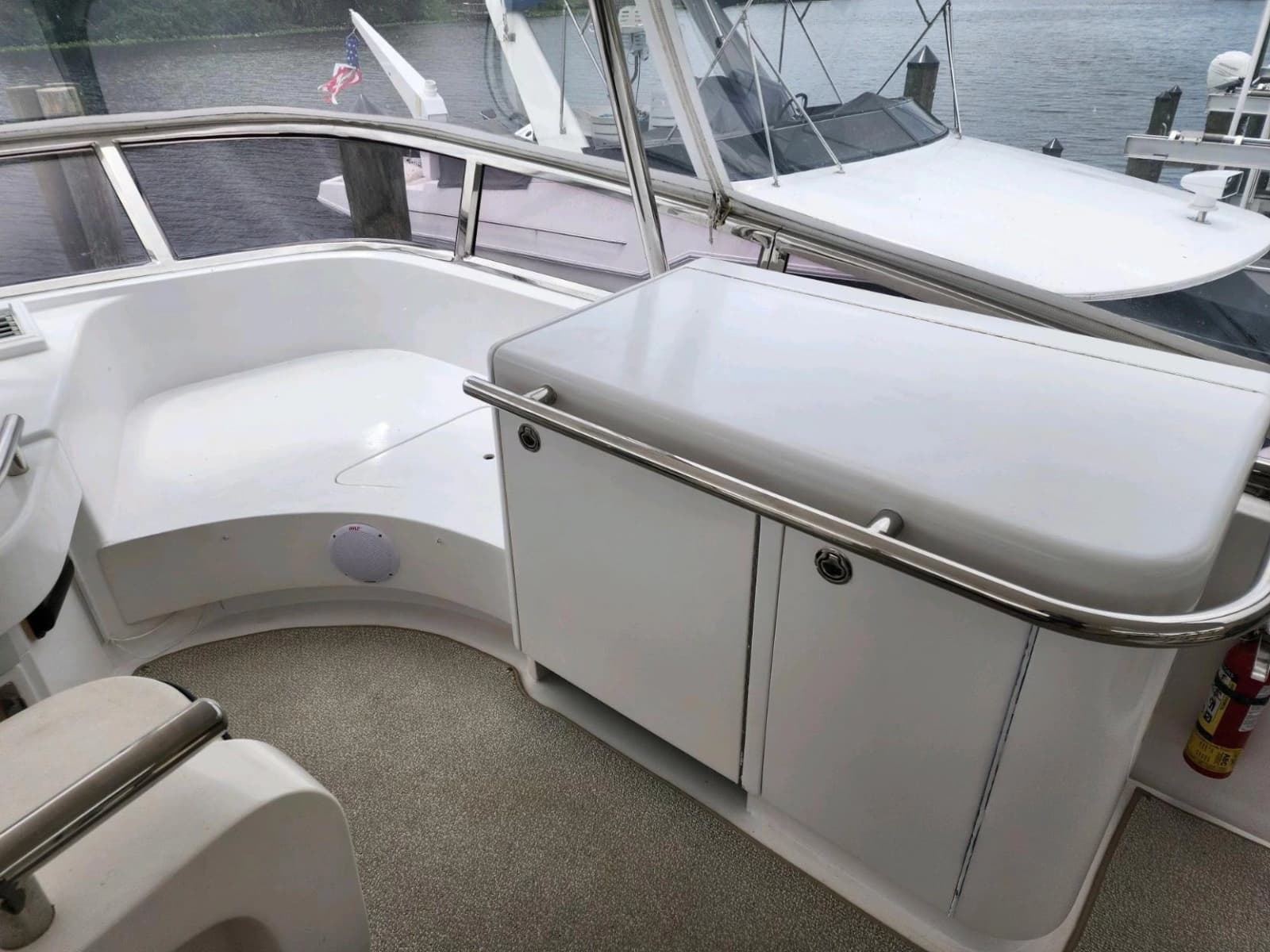 2003 Horizon 64 - Photo 44
