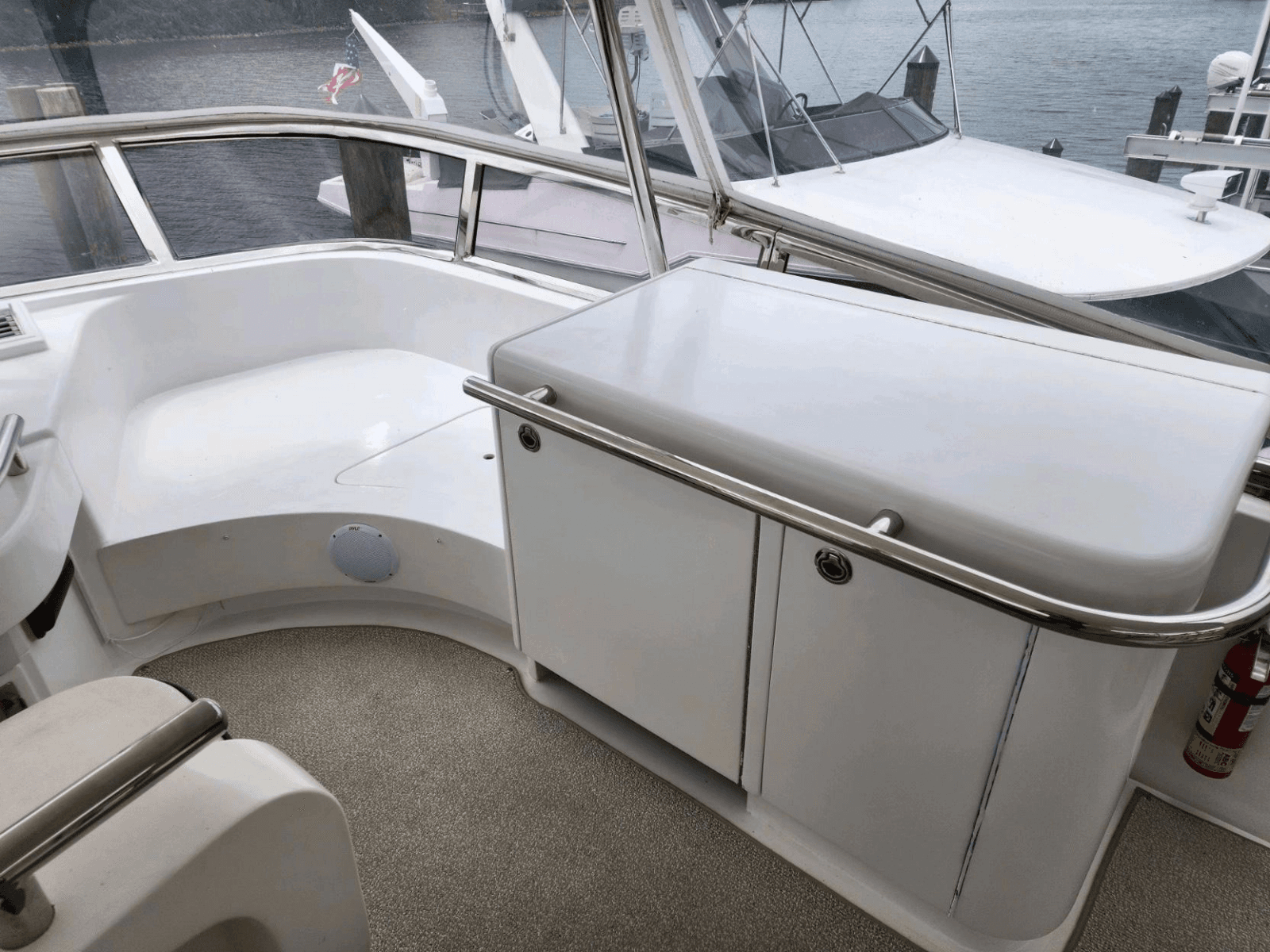 2003 Horizon 64 - Photo 44