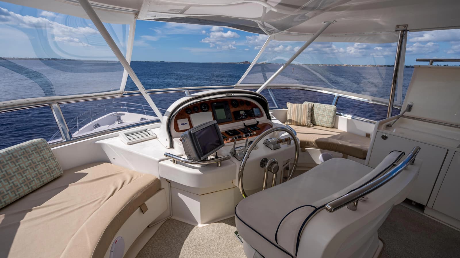 2003 Horizon 64 - Photo 61