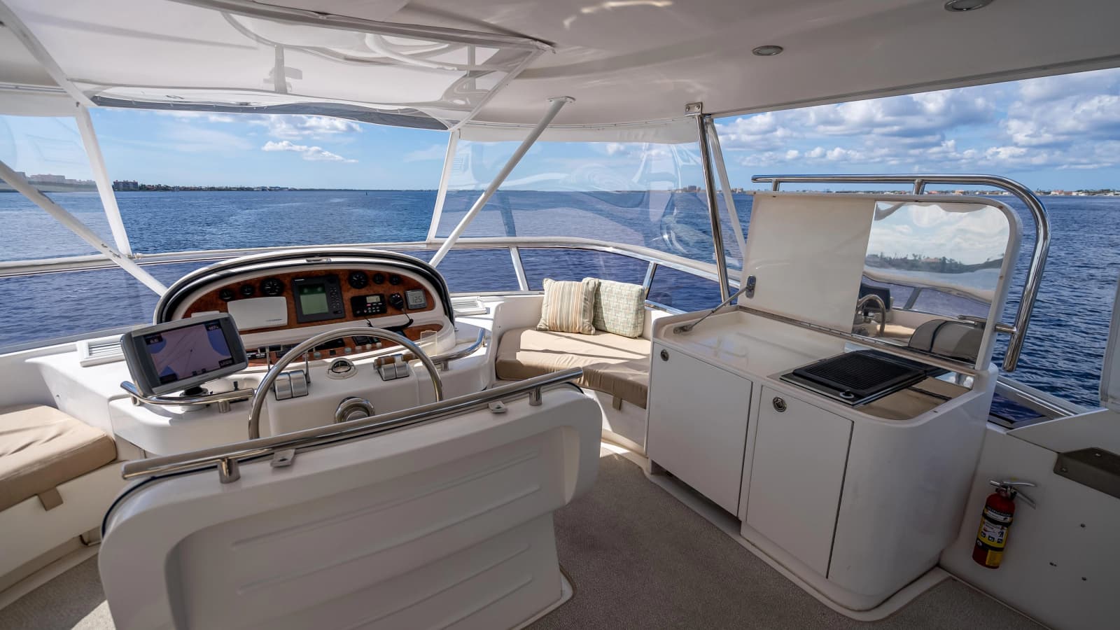2003 Horizon 64 - Photo 57