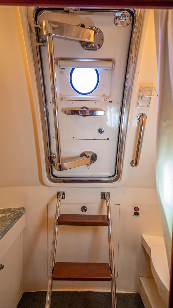2003 Horizon 64 - Photo 62