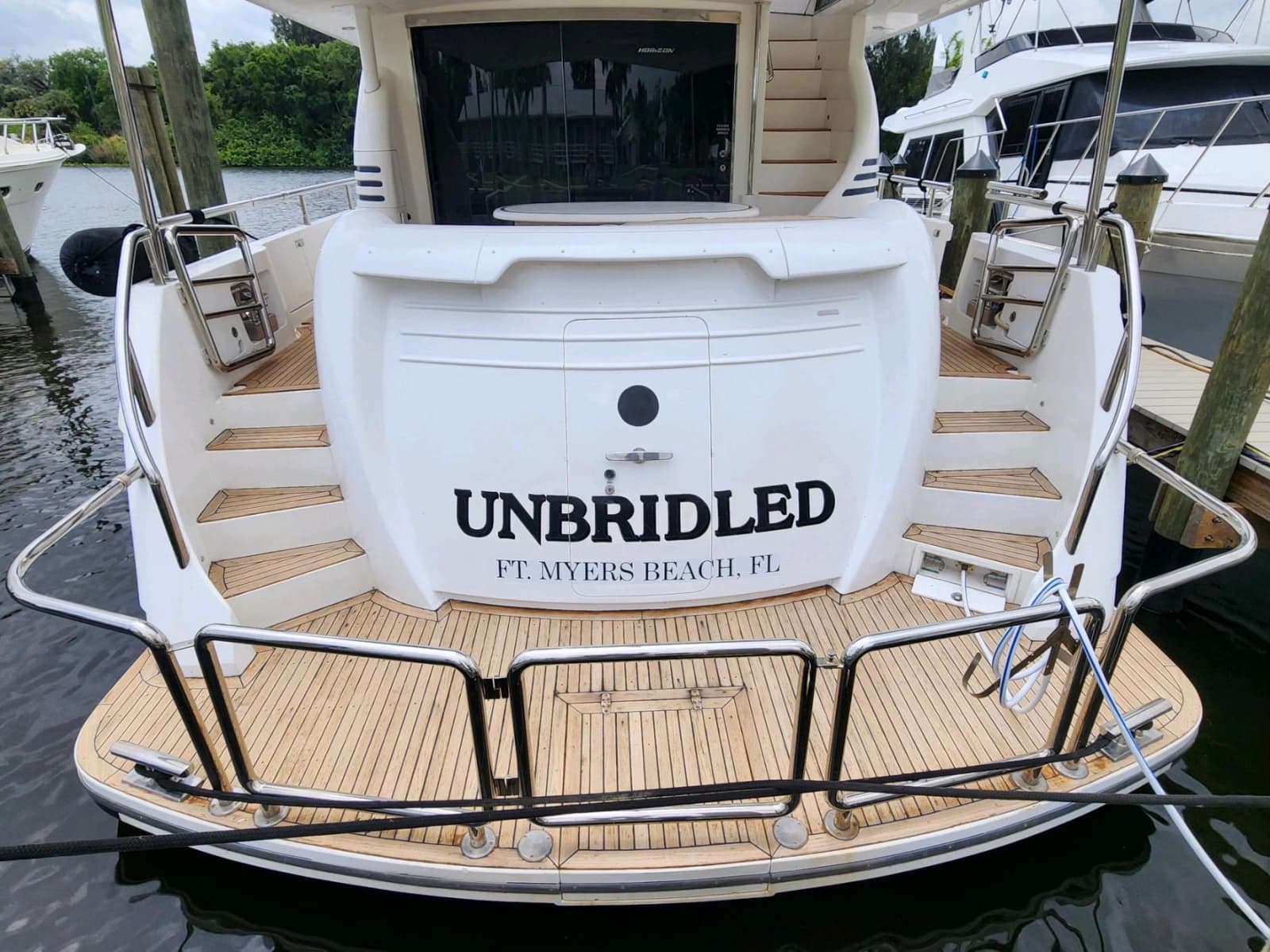 2003 Horizon 64 - Photo 53