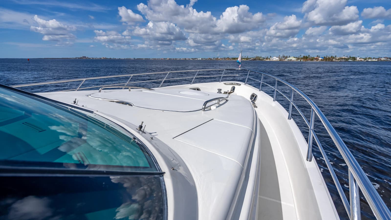 2003 Horizon 64 - Photo 32