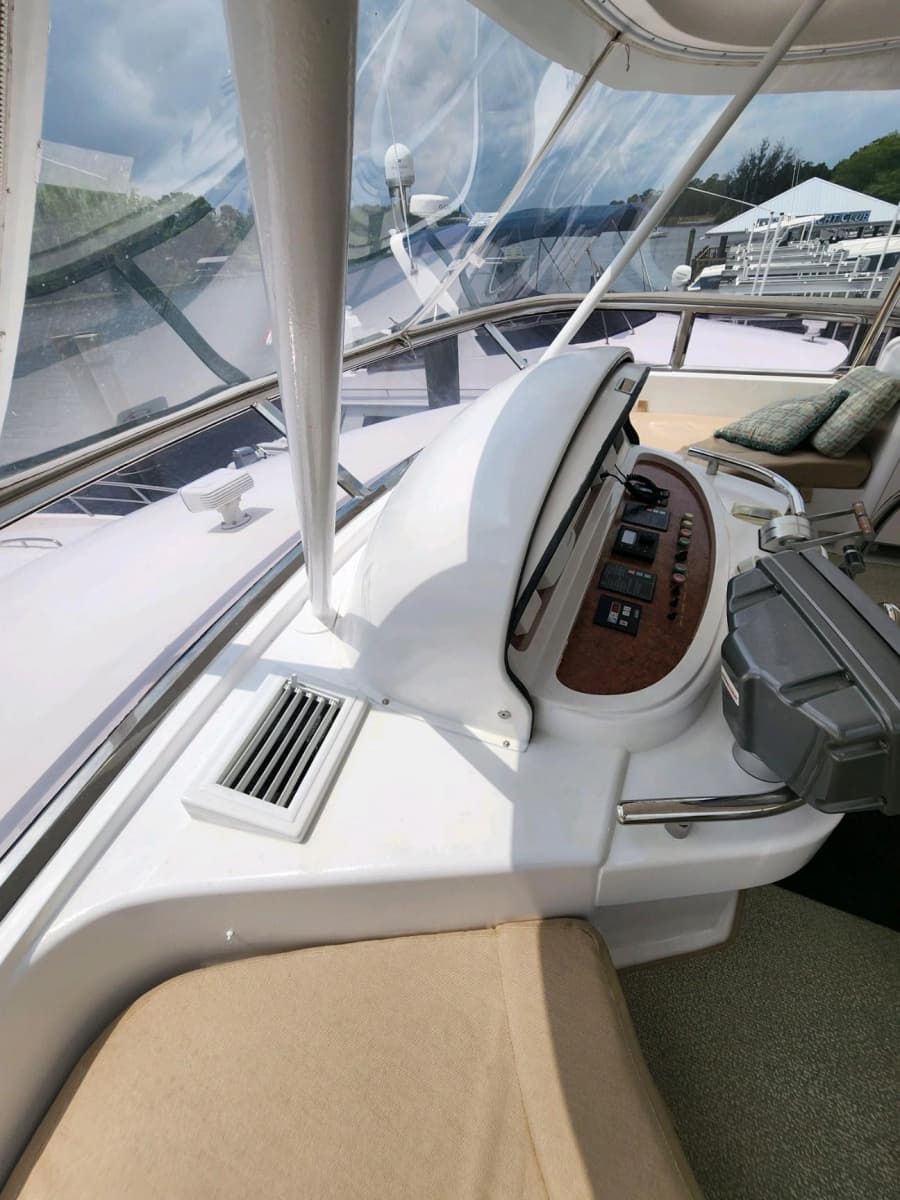 2003 Horizon 64 - Photo 71
