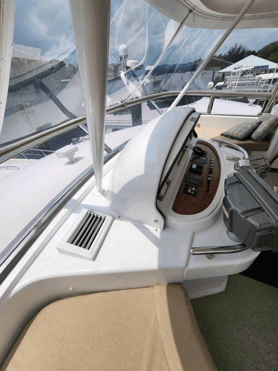 2003 Horizon 64 - Photo 71