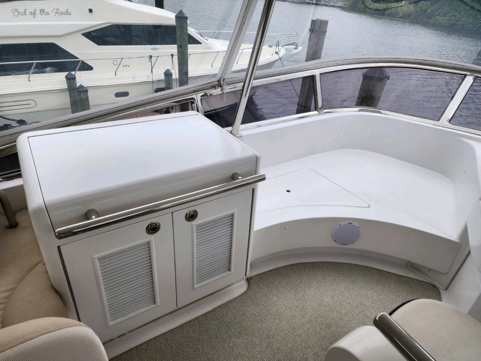 2003 Horizon 64 - Photo 68