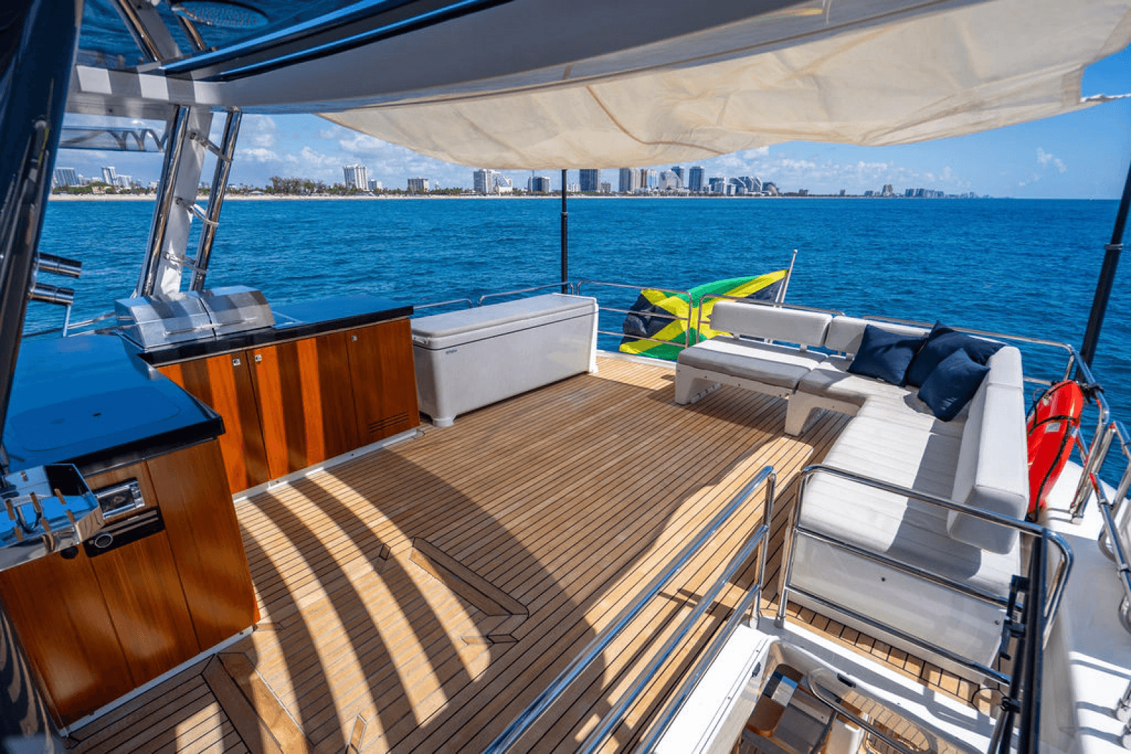 2022 Sirena 68 - Photo 20