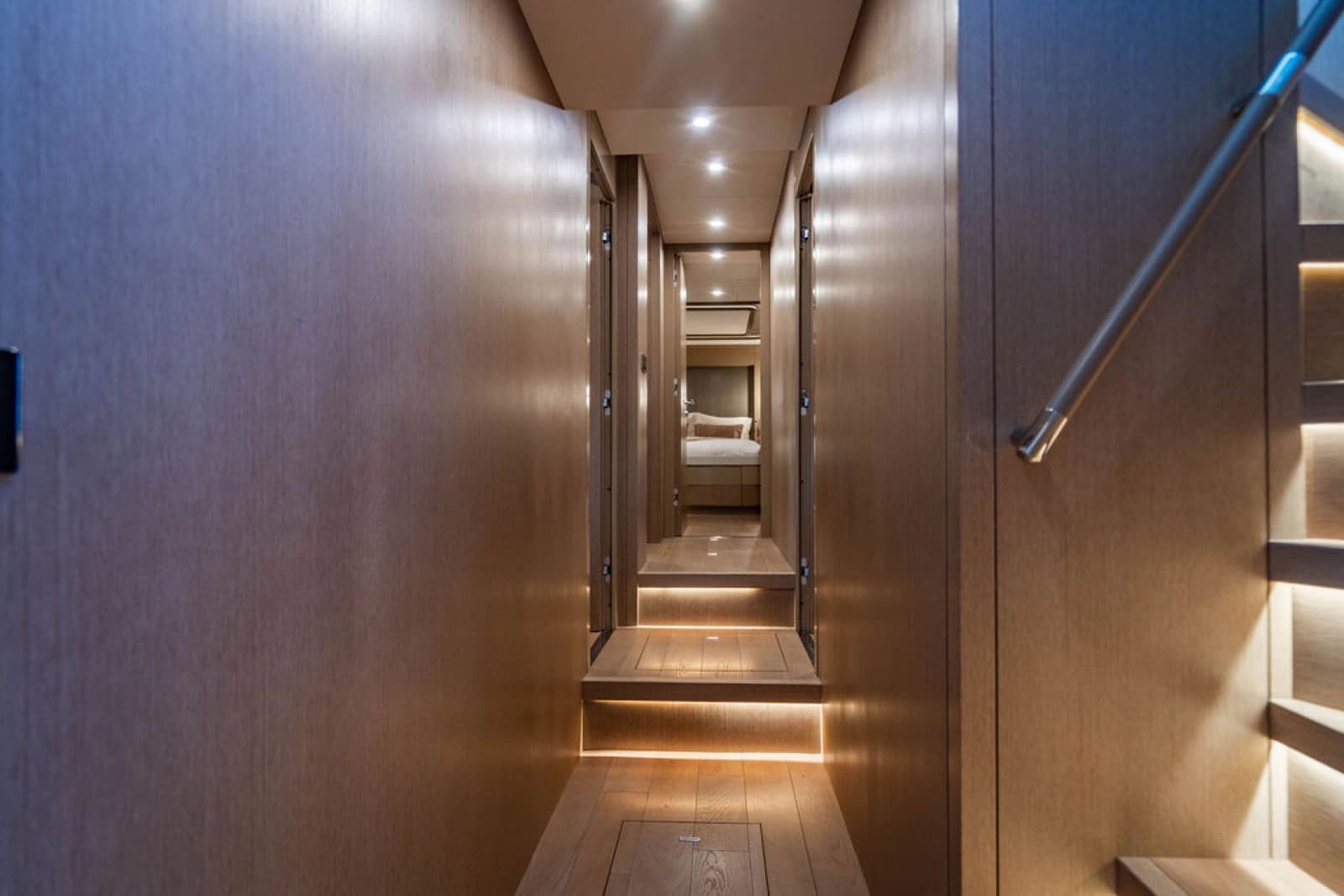 2022 Sirena 68 - Photo 41