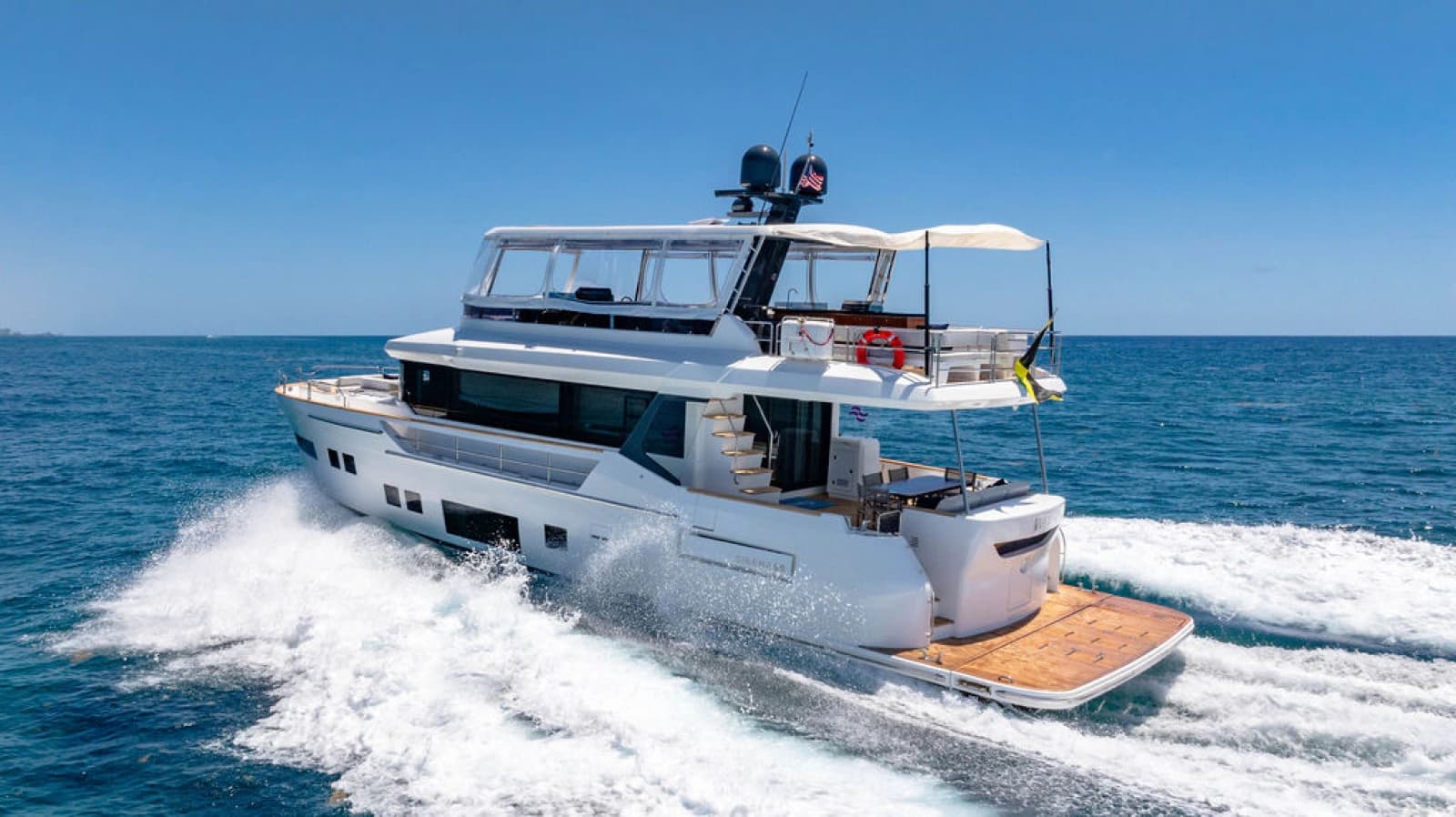 2022 Sirena 68 - Photo 5