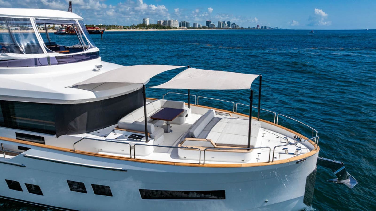 2022 Sirena 68 - Photo 27