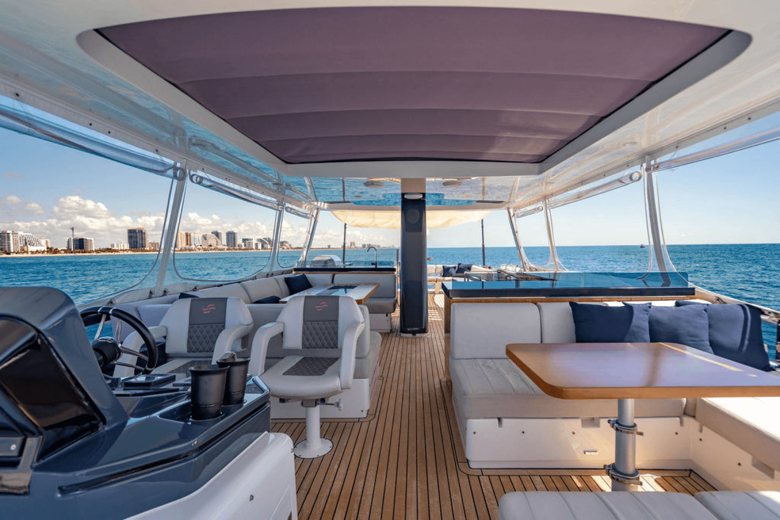 2022 Sirena 68 - Photo 11