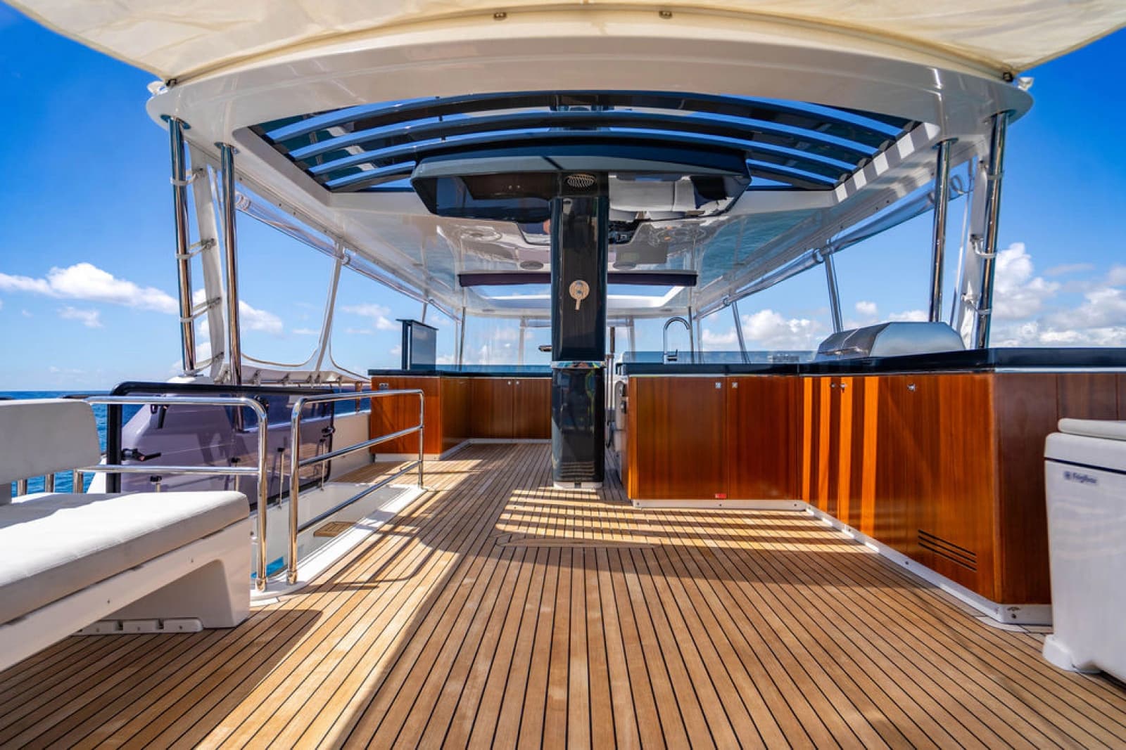 2022 Sirena 68 - Photo 19
